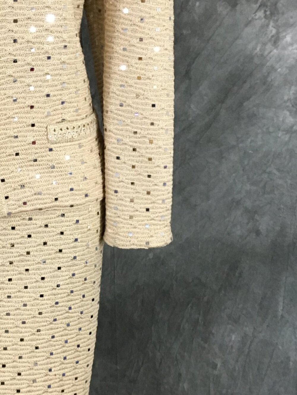 BEAUTIFUL St John evening knit gold shimmer rhinestones embellished skirt suit 8 - Picture 6 of 10